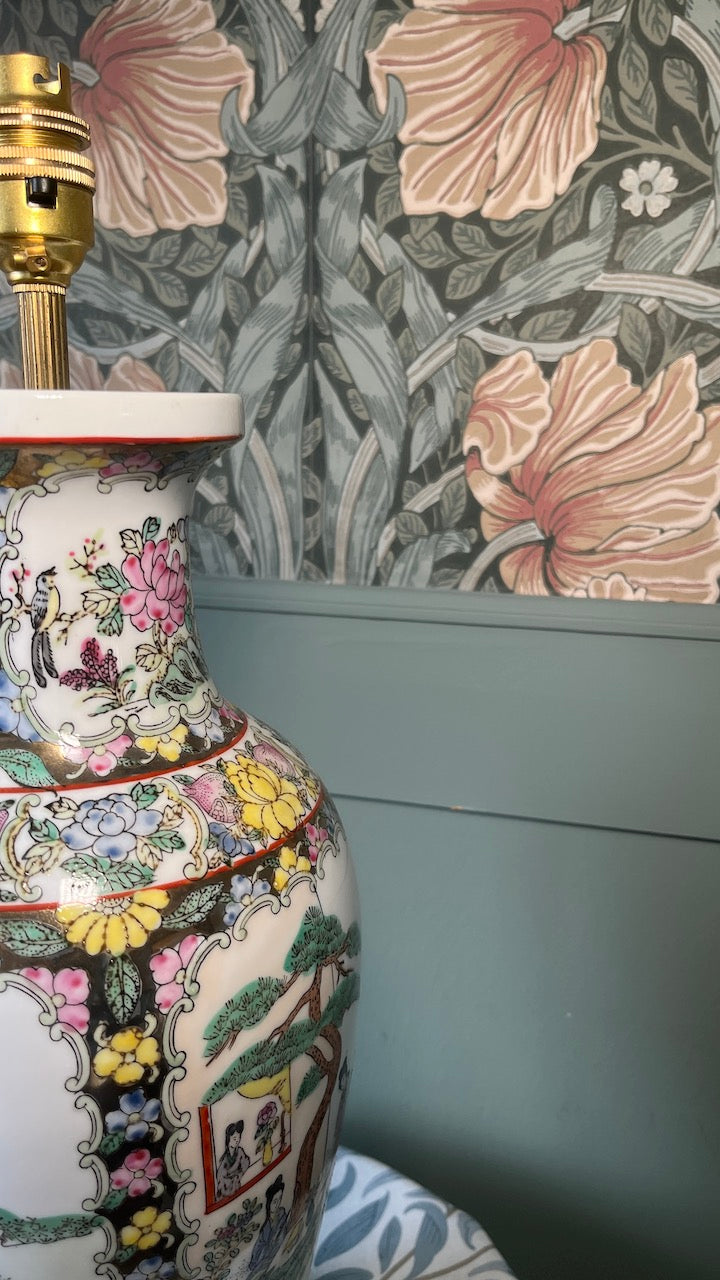 Vintage Chinoiserie Lamp